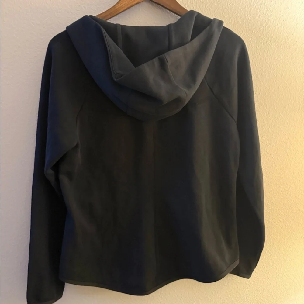Nike Black and White Full-Zip Hoodie